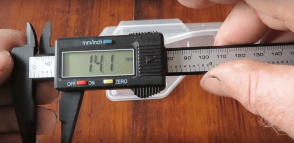 Electronic Digital Vernier Calipers with a Large LCD Screen