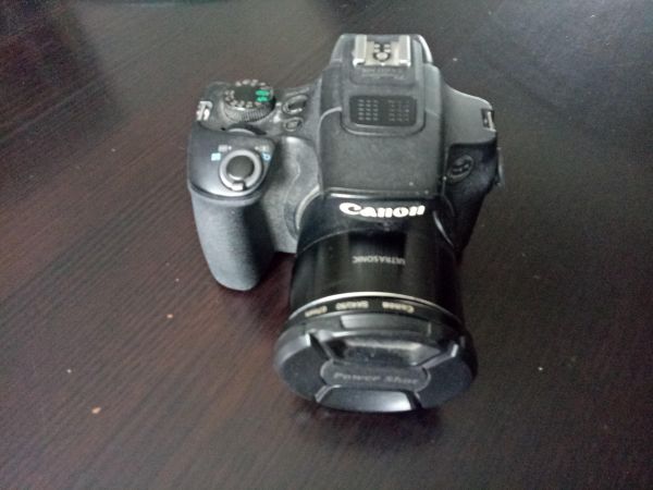Canon Powershot SX60 HS Superzoom Camera