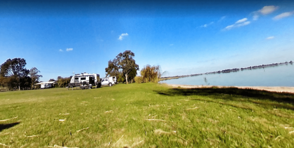 Lake Boga Caravan Park