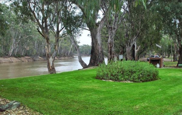 Barham Lakes Caravan Park