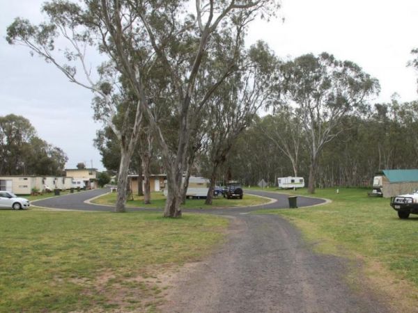 Nhill Caravan Park