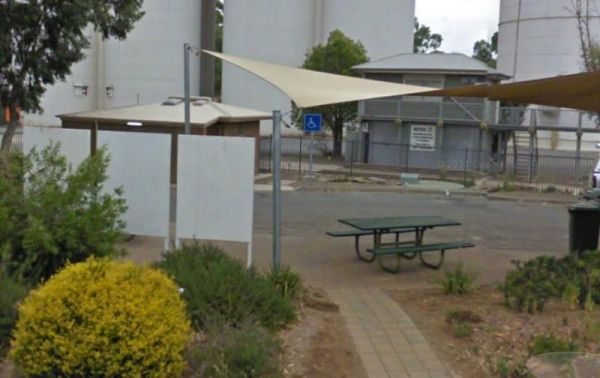 Tarlee Park Rest Area