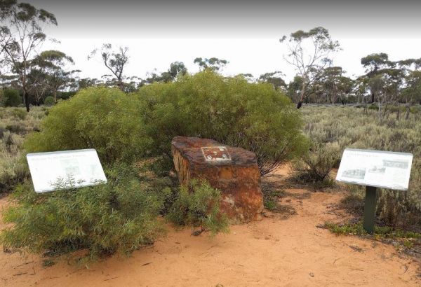 Dundas Rocks Camping Area