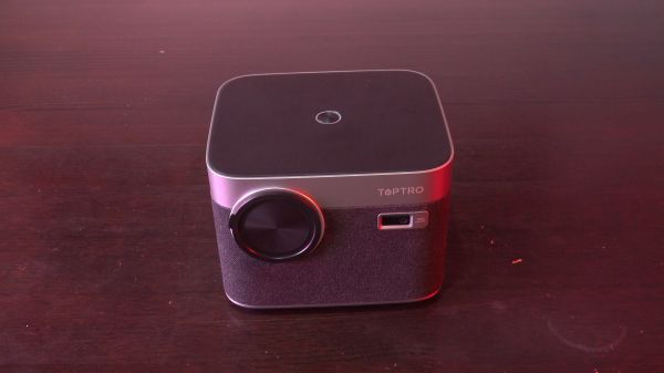 Toptro X7 Projector A Home Theater Powerhouse