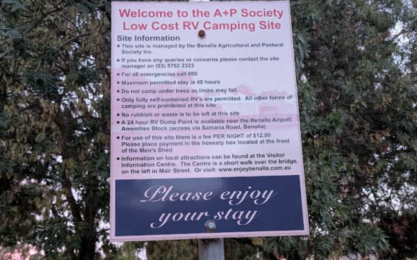 Benalla Showgrounds Caravan Park