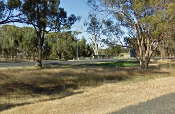 Benalla North Truck Parking Rest Area (Northbound)