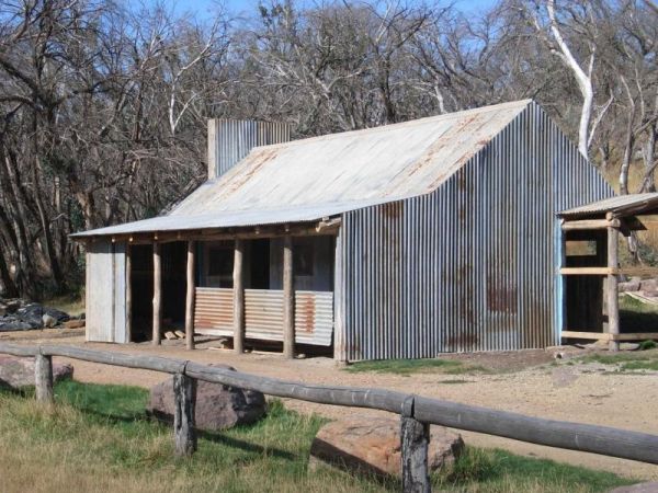 Bluff Hut Camping Area