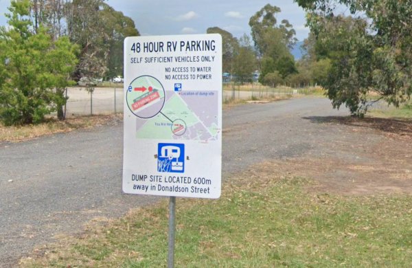 Corryong Recreation Reserve Free RV Camping Area